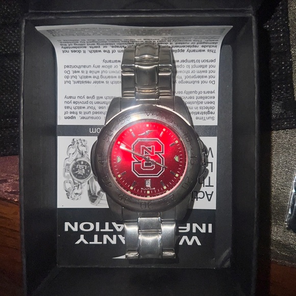 Nc state Watch - Picture 1 of 3